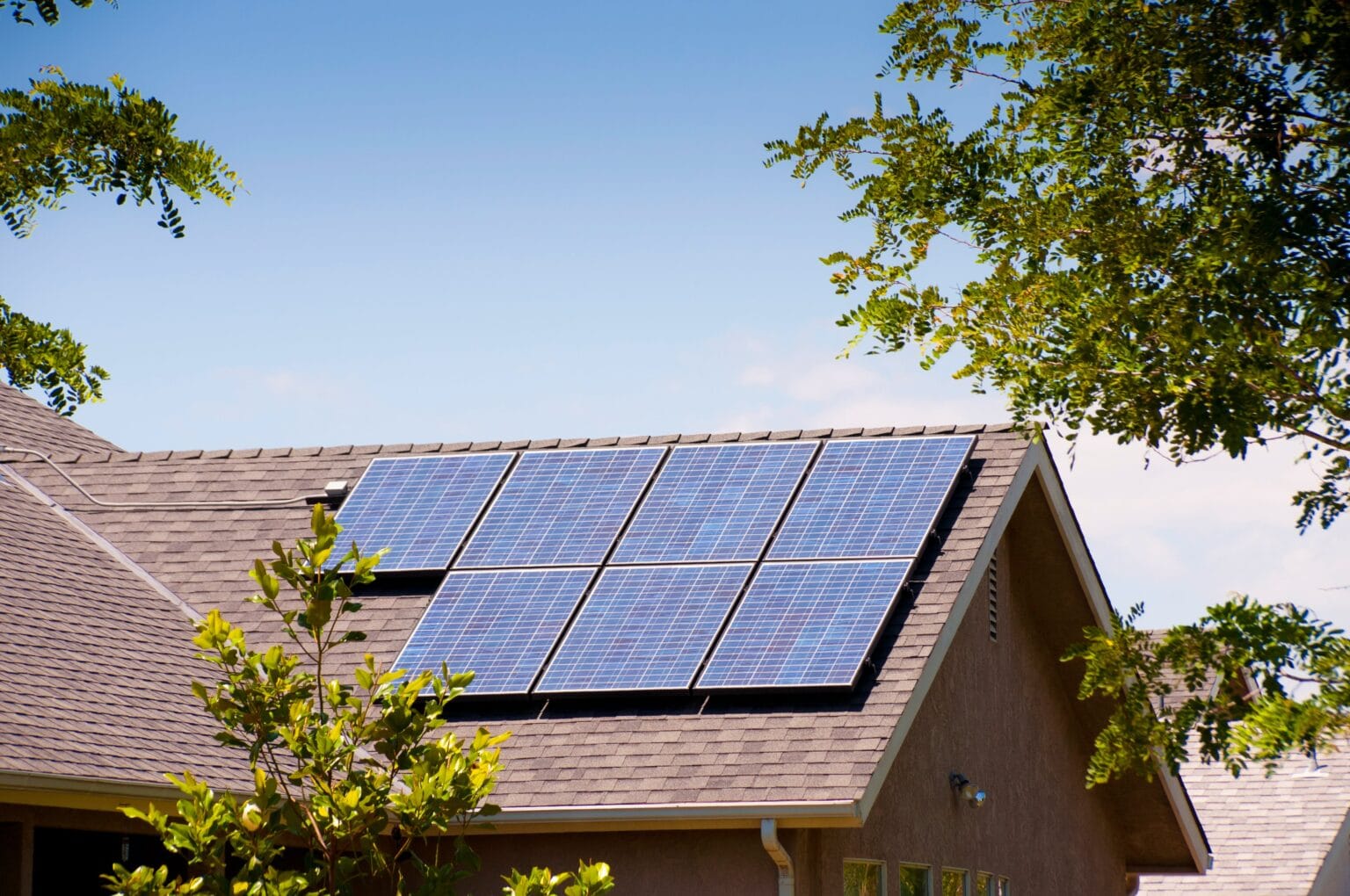 Best Solar Companies in Iowa (2025 Guide)