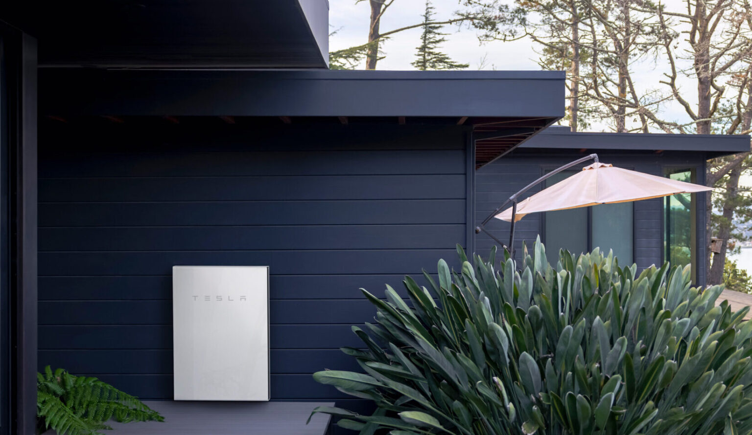 How Much Do Solar Batteries Cost? (2024 Guide)