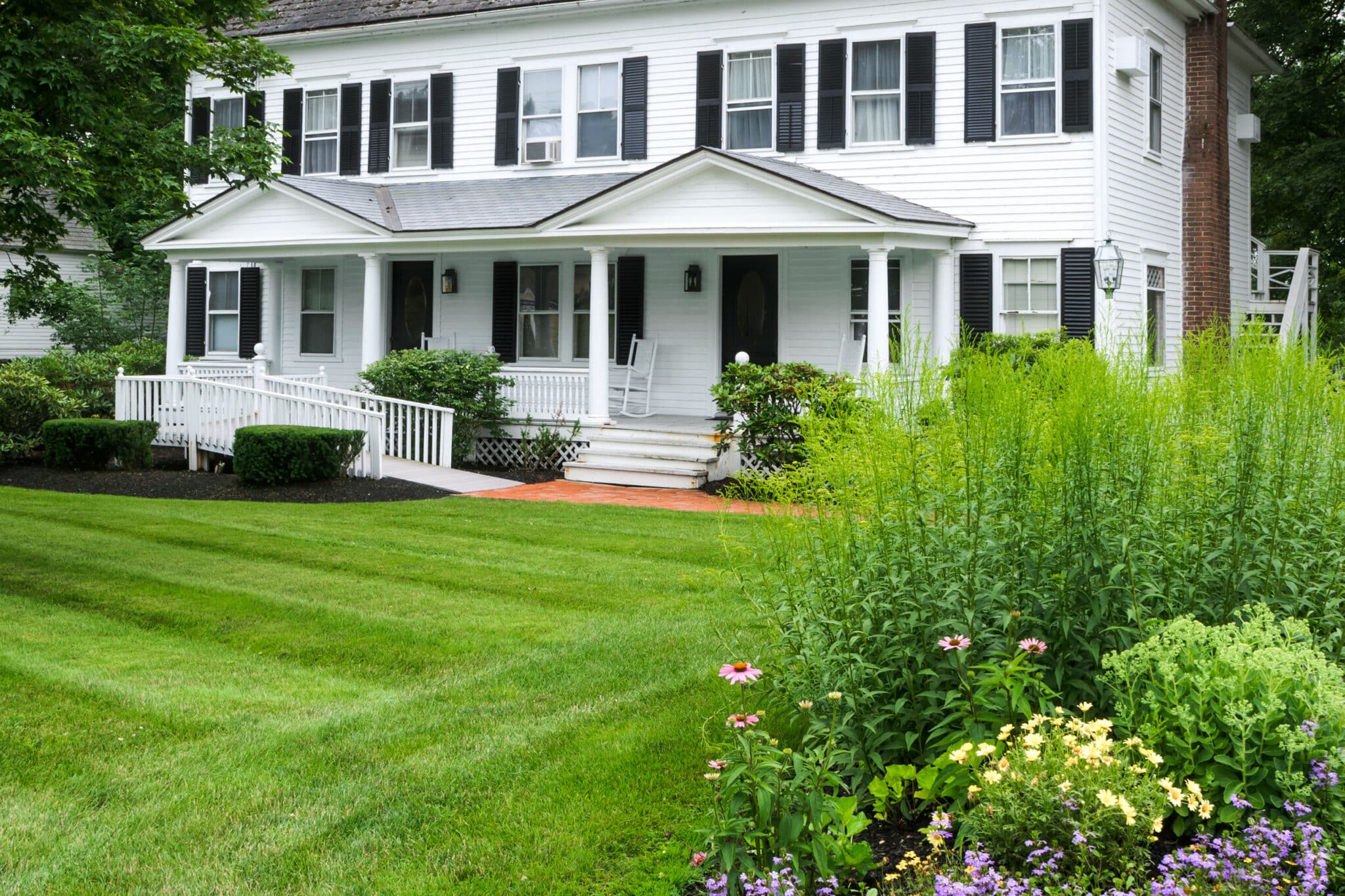 Accessibility solutions in homes, access design - e-architect, image size:2048x1365