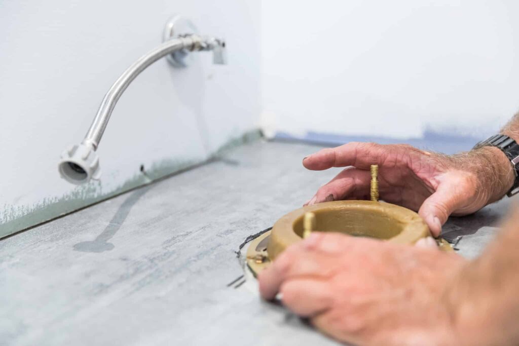 how-much-does-toilet-installation-cost-in-2025