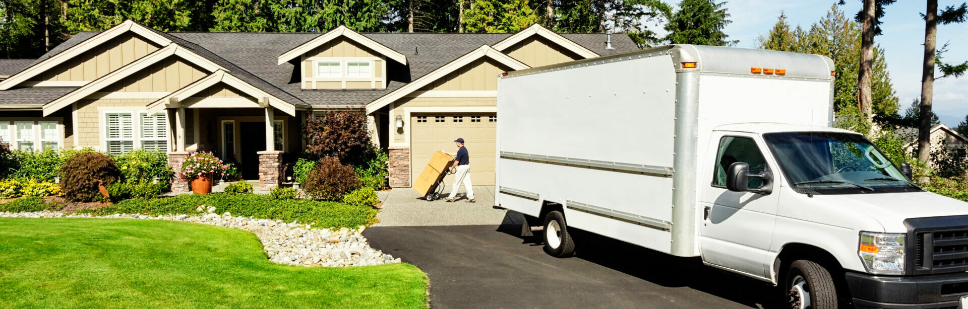 What Moving Truck Size Should You Get? (2024 Guide)